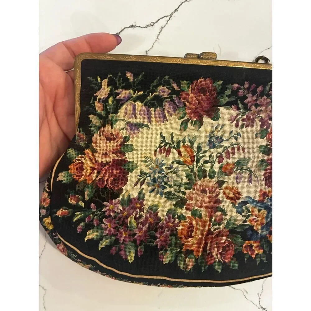 Vintage Floral Tapestry Handbag in Black and Multicolor
